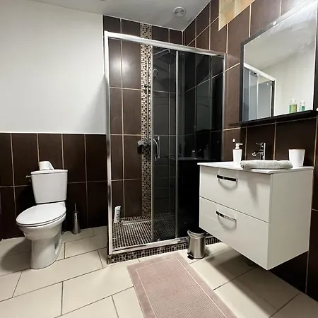 Apartment Les Pieds Dans L'eau - Centre Moret-sur-Loing